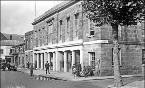 Town Hall Calverley Road c1920